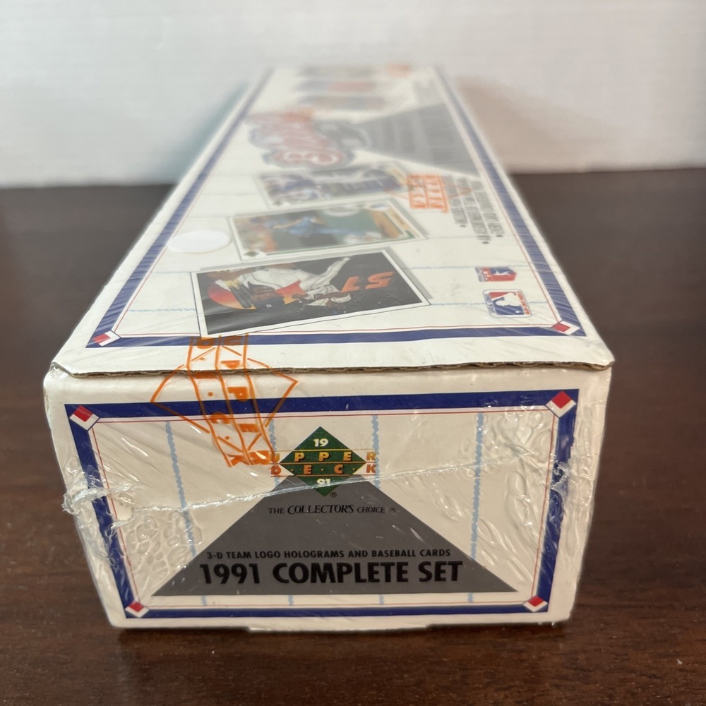 Upper Deck Baseball 1991 Edition Complete Box 3D Team Holograms & Baseball Cards - Picture 6 of 6